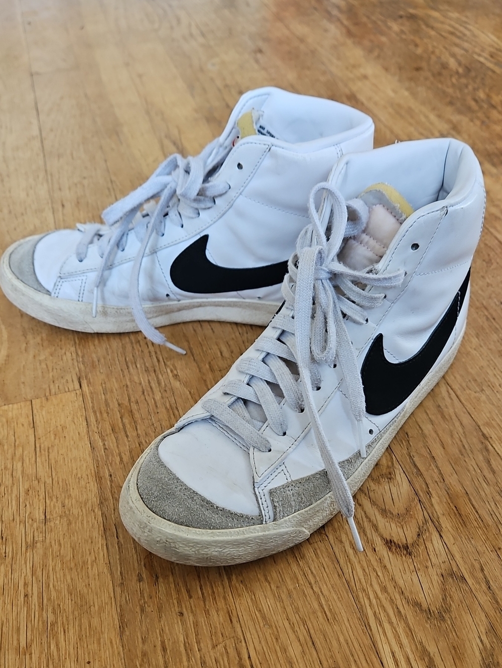 Nike Blazer Mid 77 Vintage White Black Sneakers CZ1055-100 8.5